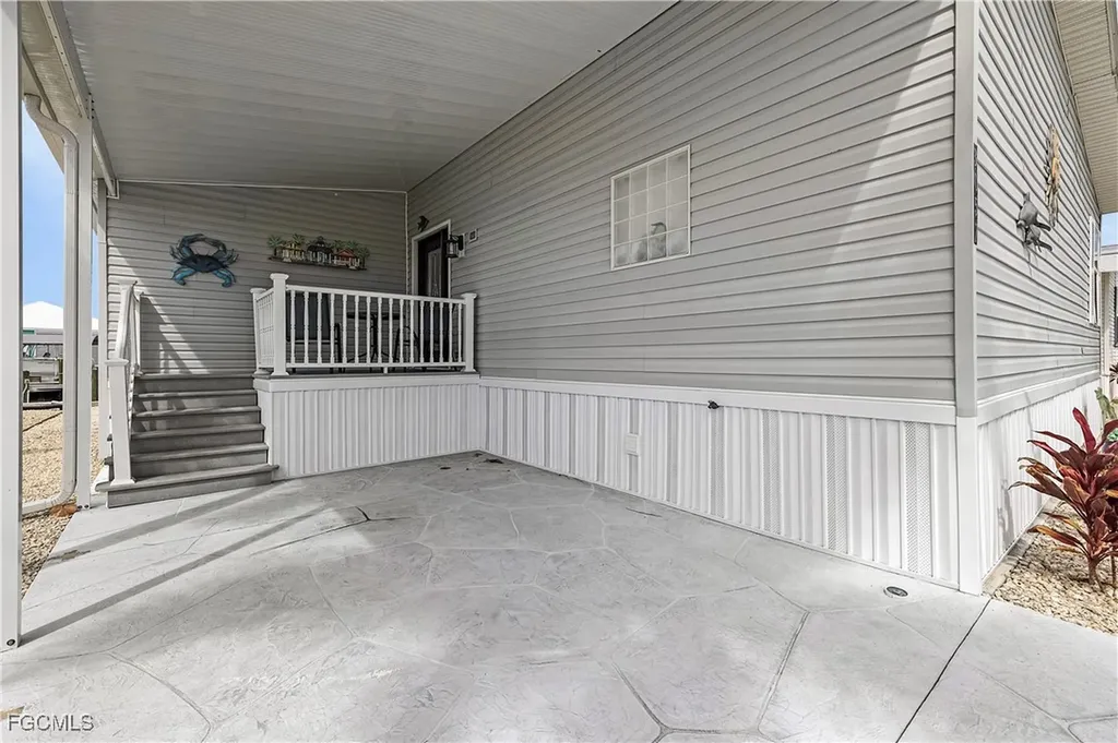 3057 Sloop Lane St. James City FL 33956