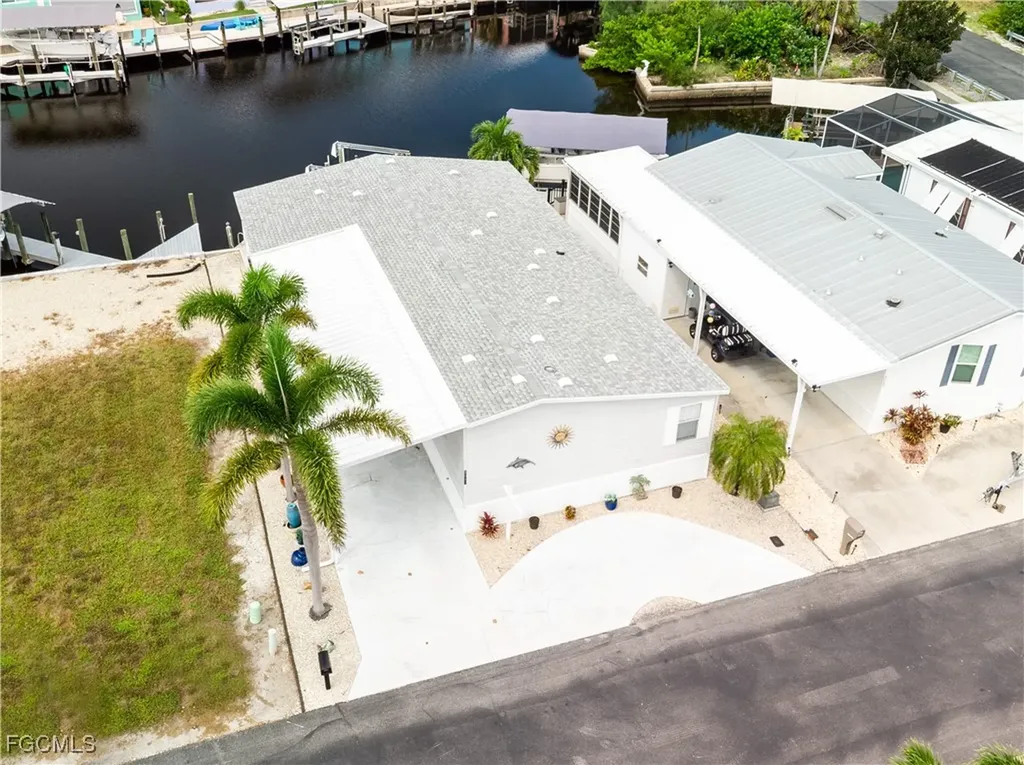 3057 Sloop Lane St. James City FL 33956