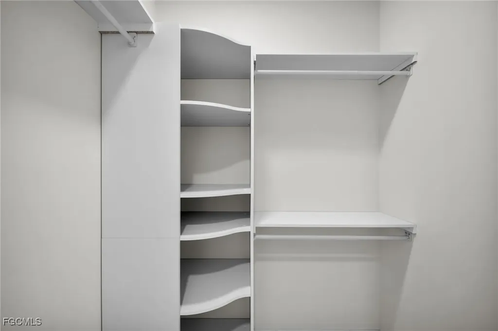 2021 NW 41st Avenue Cape Coral FL 33993