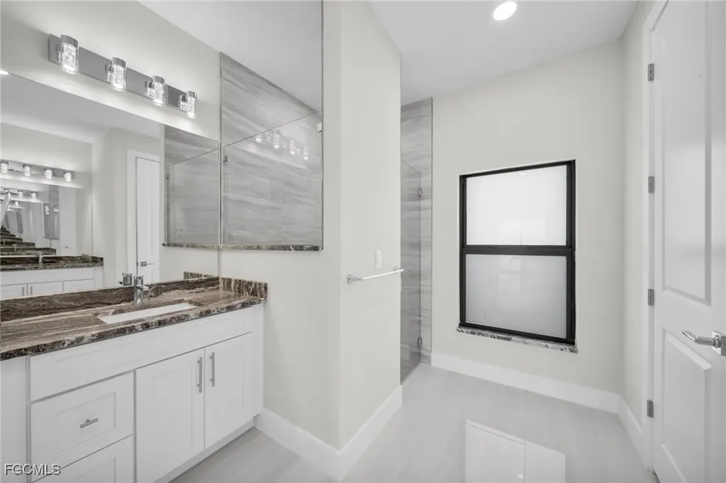 2021 NW 41st Avenue Cape Coral FL 33993