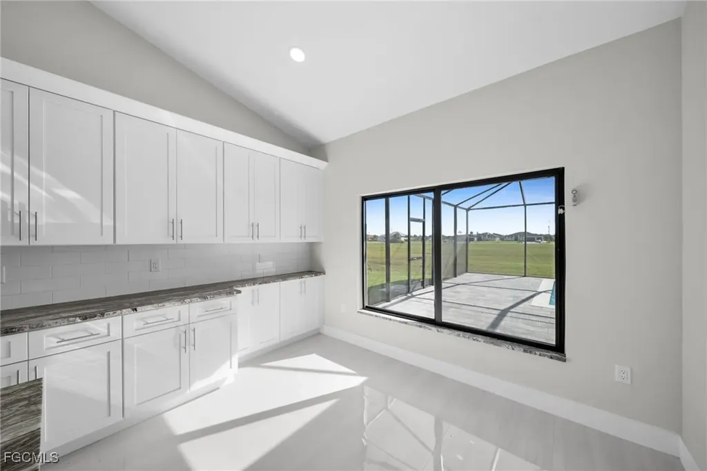 2021 NW 41st Avenue Cape Coral FL 33993