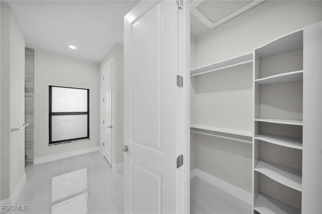 2021 NW 41st Avenue Cape Coral FL 33993