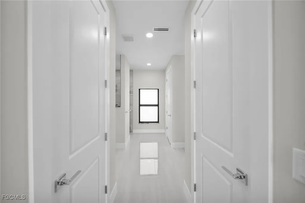 2021 NW 41st Avenue Cape Coral FL 33993