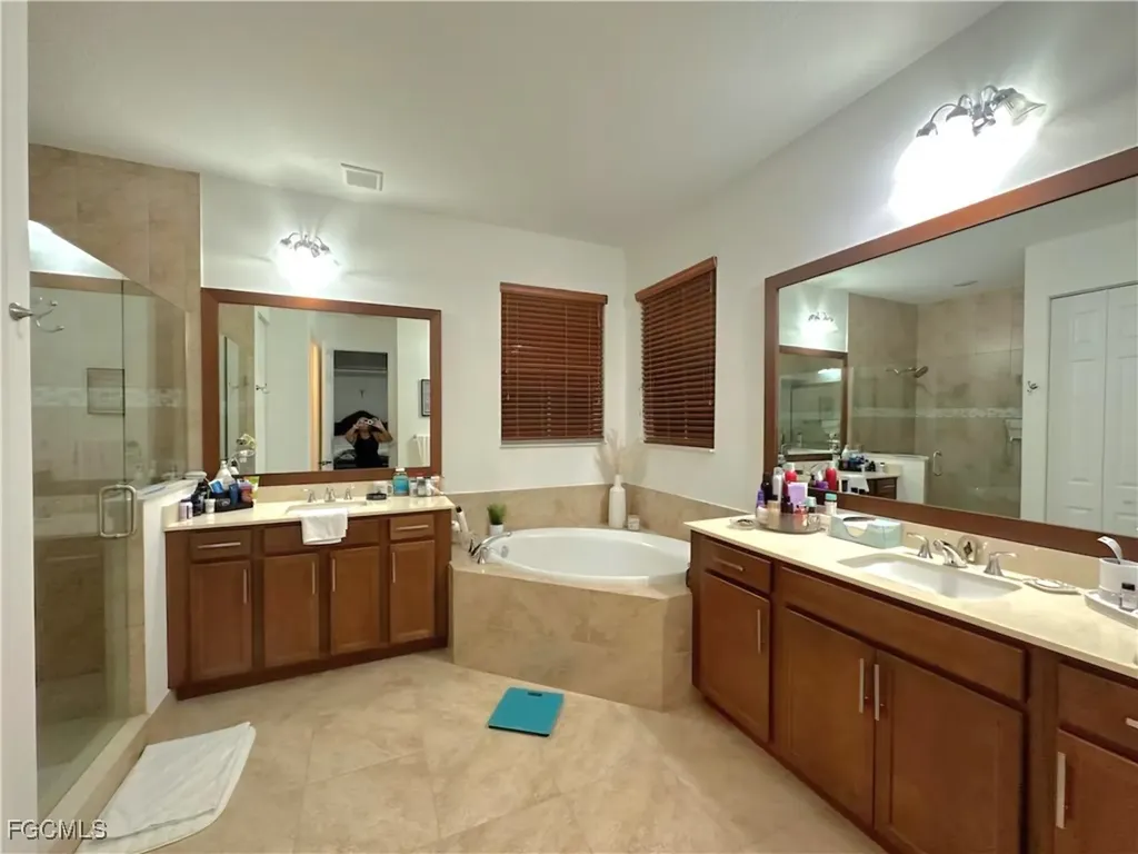 5211 Monza Court Ave Maria FL 34142