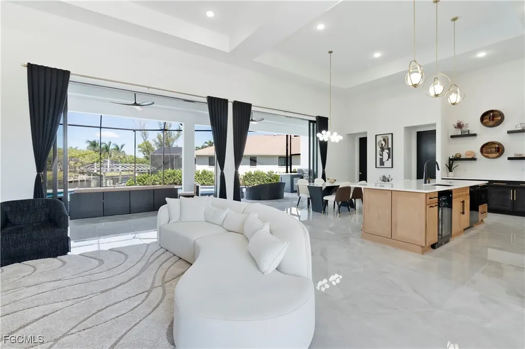 4218 SW 17th Avenue Cape Coral FL 33914