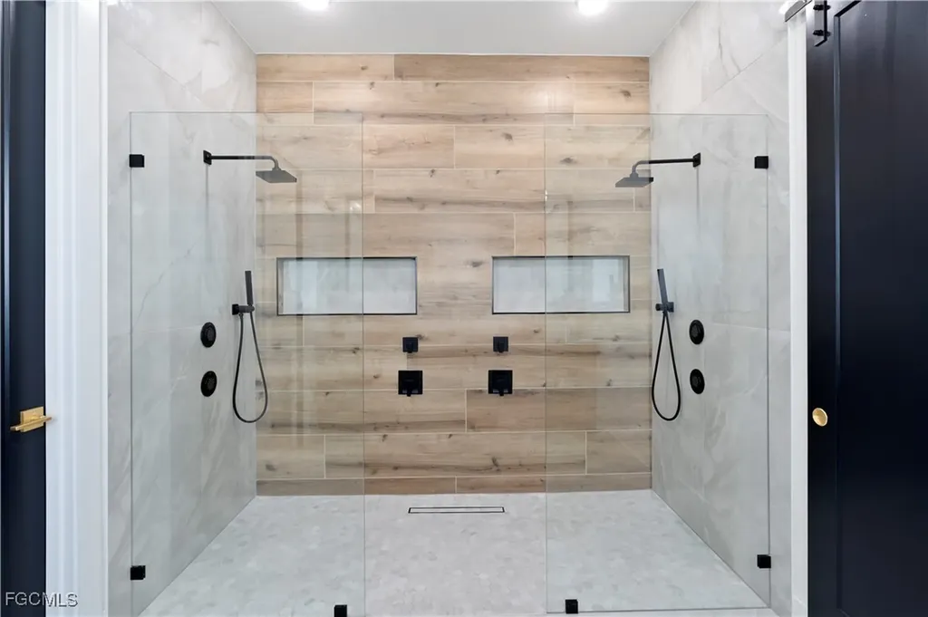 4218 SW 17th Avenue Cape Coral FL 33914