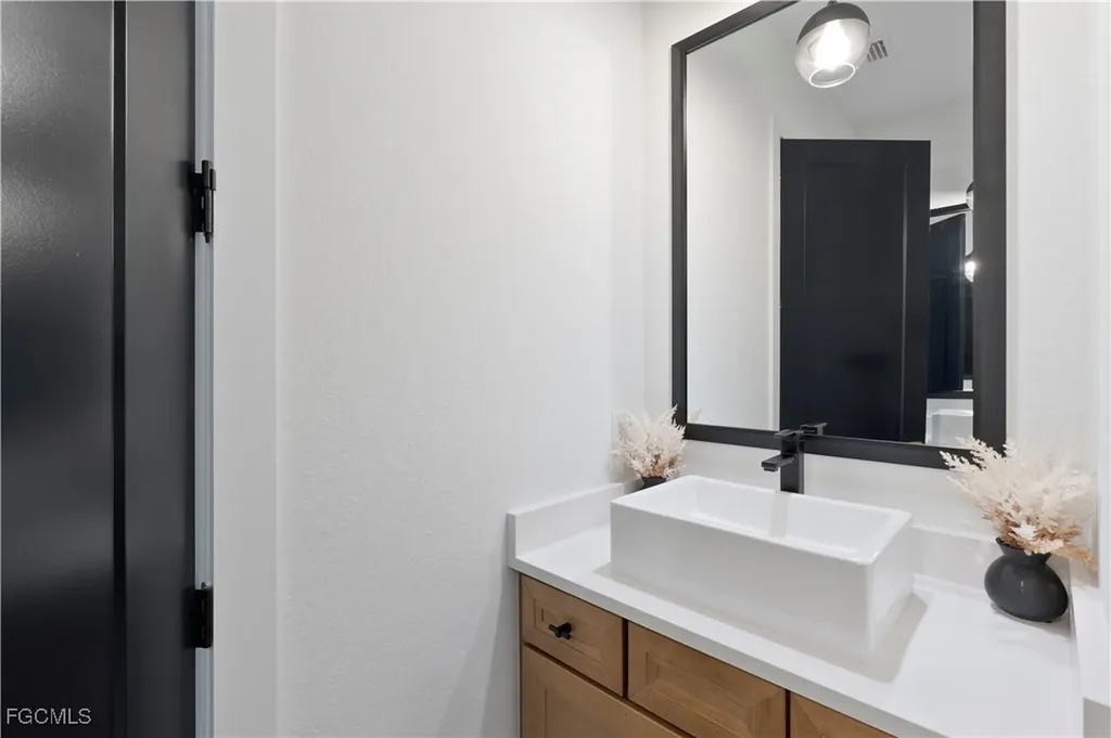 4218 SW 17th Avenue Cape Coral FL 33914