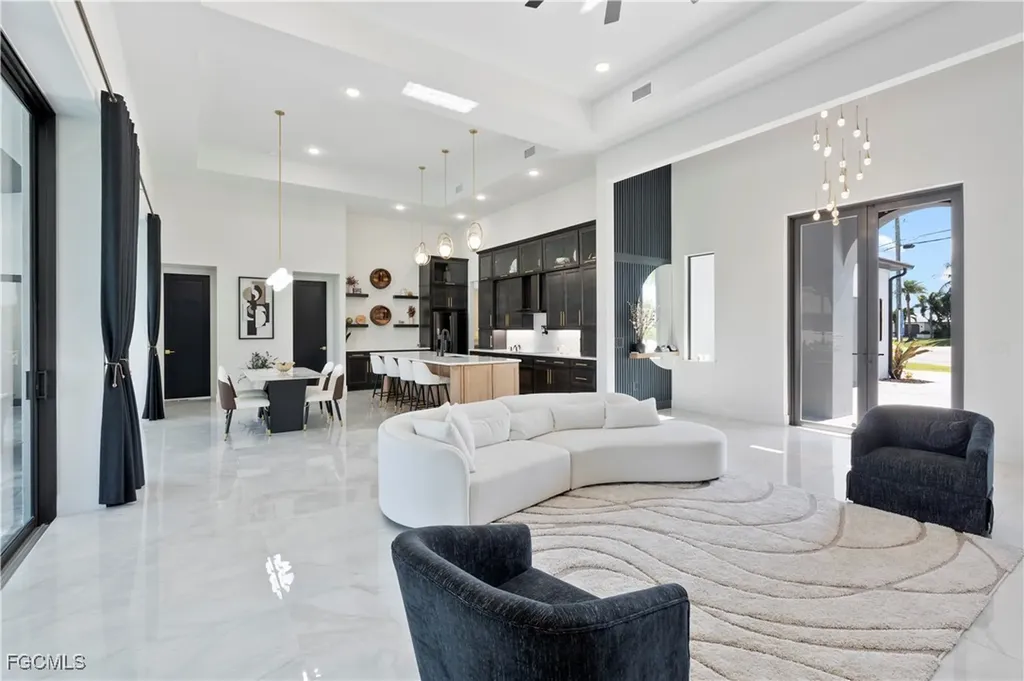 4218 SW 17th Avenue Cape Coral FL 33914