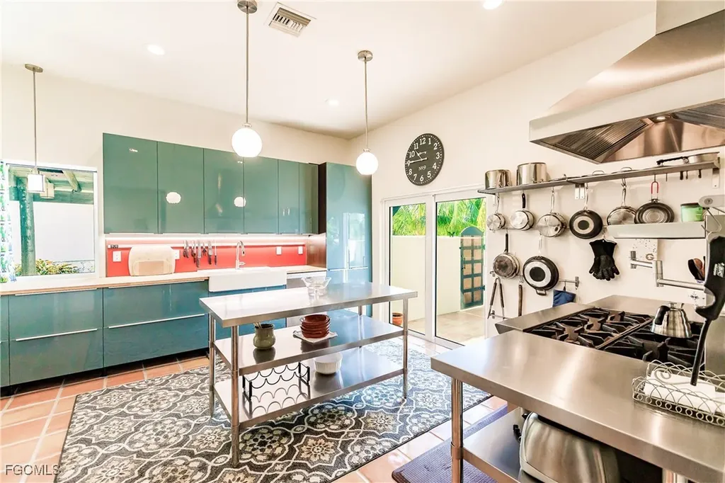 1291 Caloosa Drive Fort Myers FL 33901