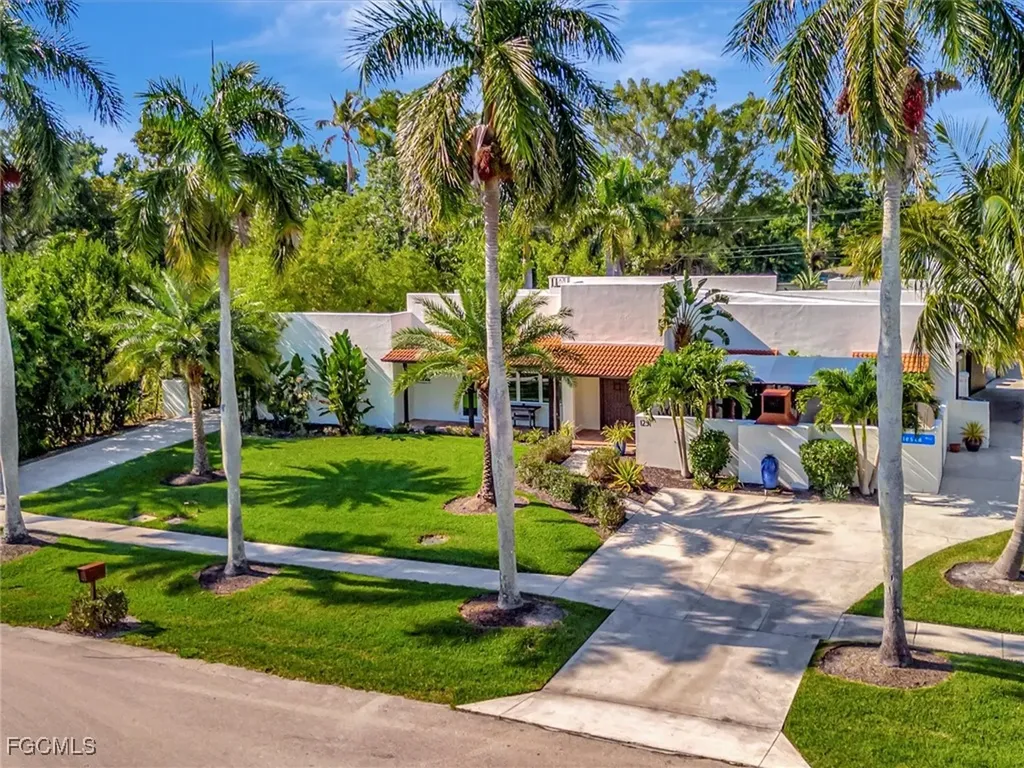 1291 Caloosa Drive Fort Myers FL 33901