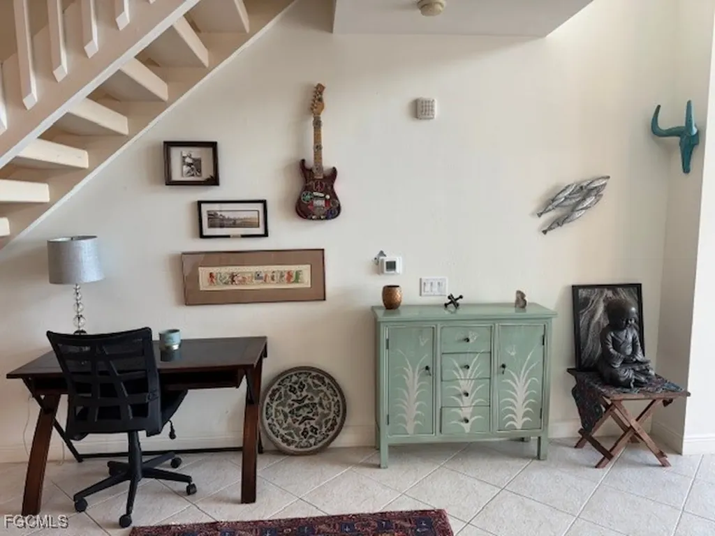 2743 1st Street Fort Myers FL 33916