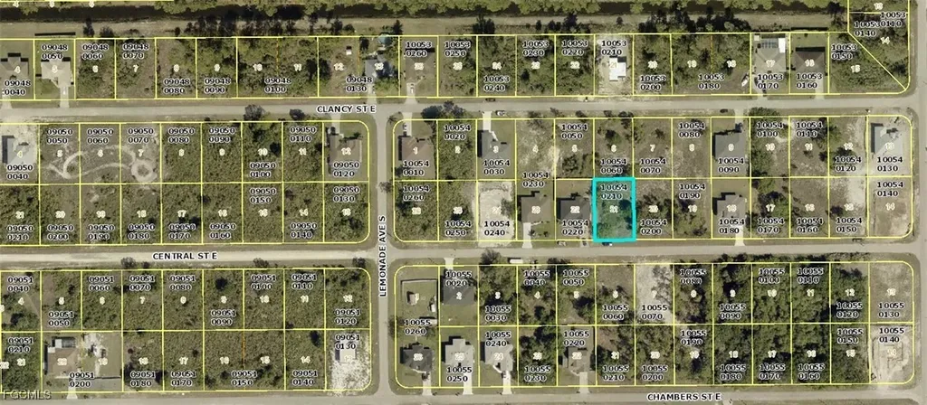 751 Central Street E Lehigh Acres FL 33974