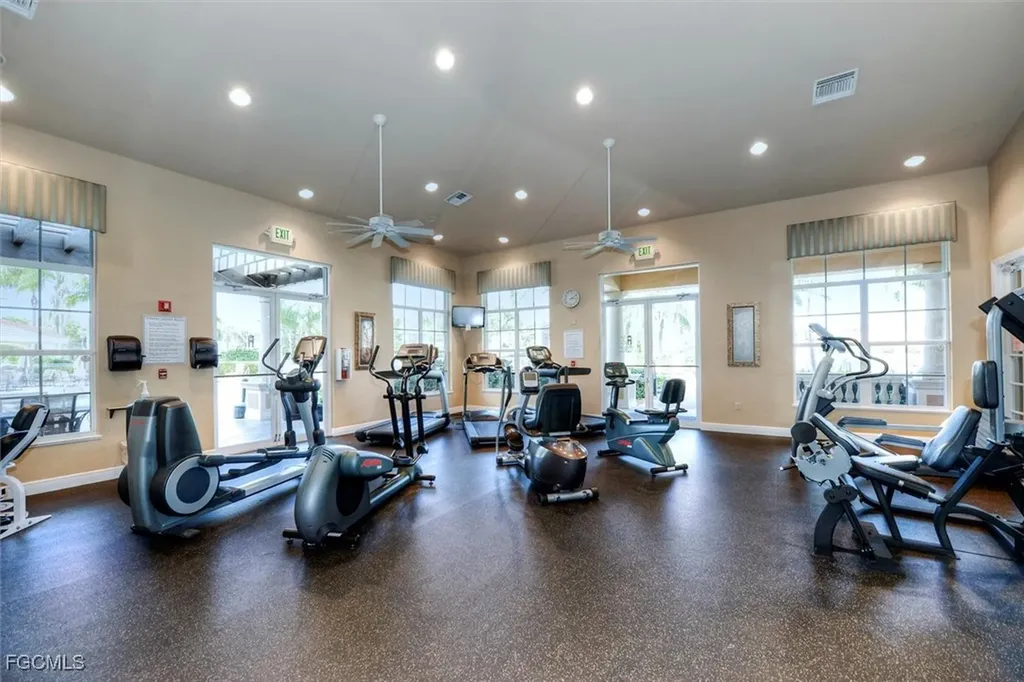 13902 Bently Circle Fort Myers FL 33912