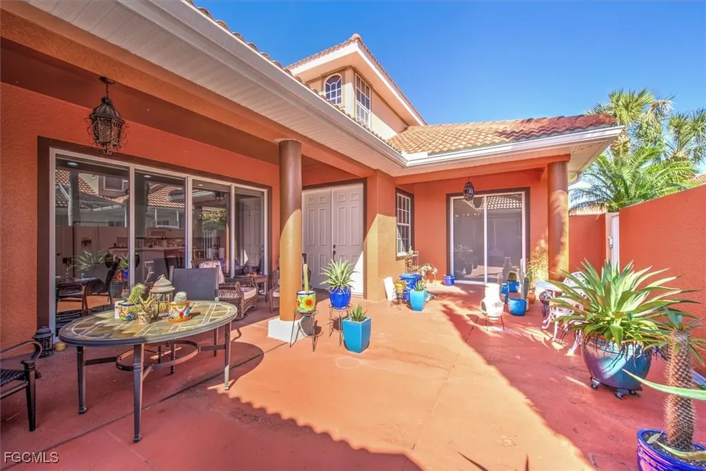 13902 Bently Circle Fort Myers FL 33912