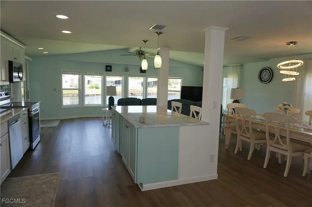 106 Martinique Road North Port FL 34287