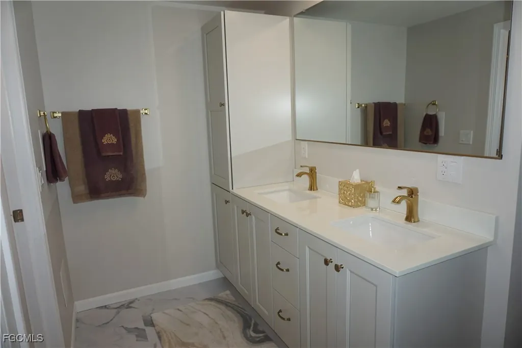 106 Martinique Road North Port FL 34287