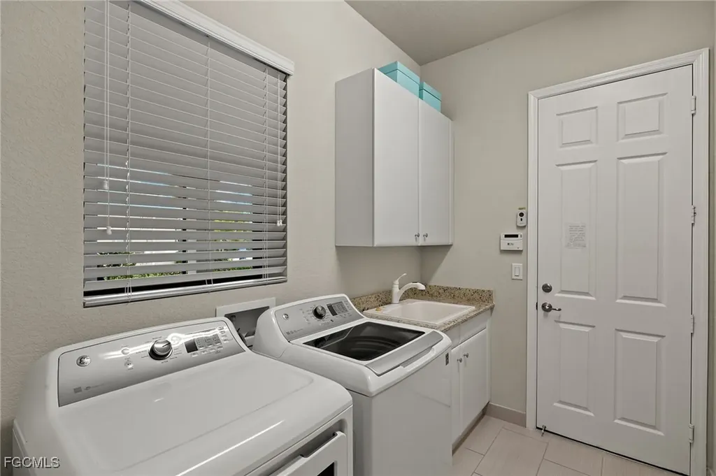 11667 Kati Falls Lane Fort Myers FL 33913