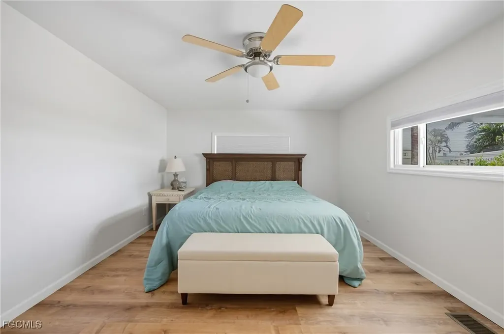 25 W Hampton Drive Fort Myers FL 33908