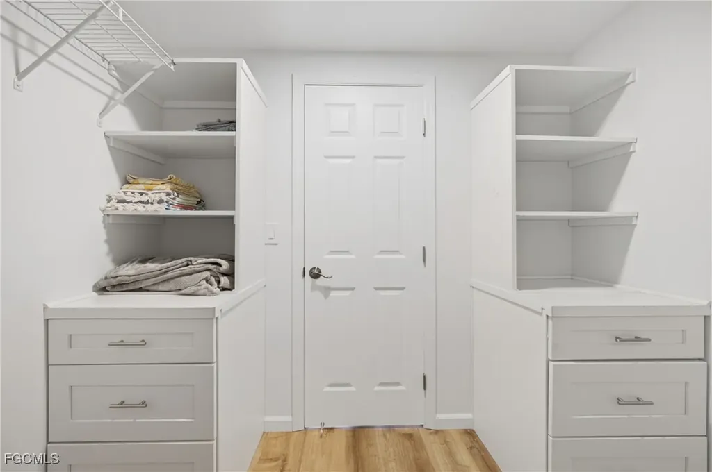 25 W Hampton Drive Fort Myers FL 33908