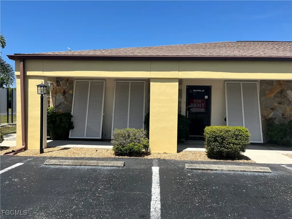 6226 Presidential Court Fort Myers FL 33919