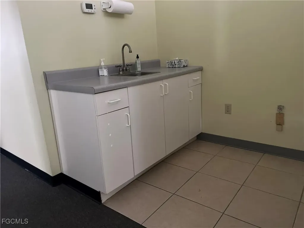 6226 Presidential Court Fort Myers FL 33919