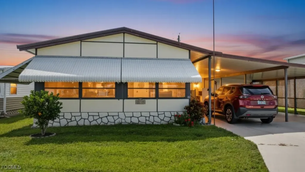 20720 Port Drive Estero FL 33928