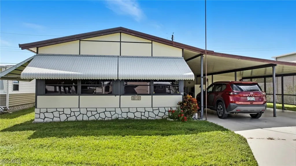 20720 Port Drive Estero FL 33928