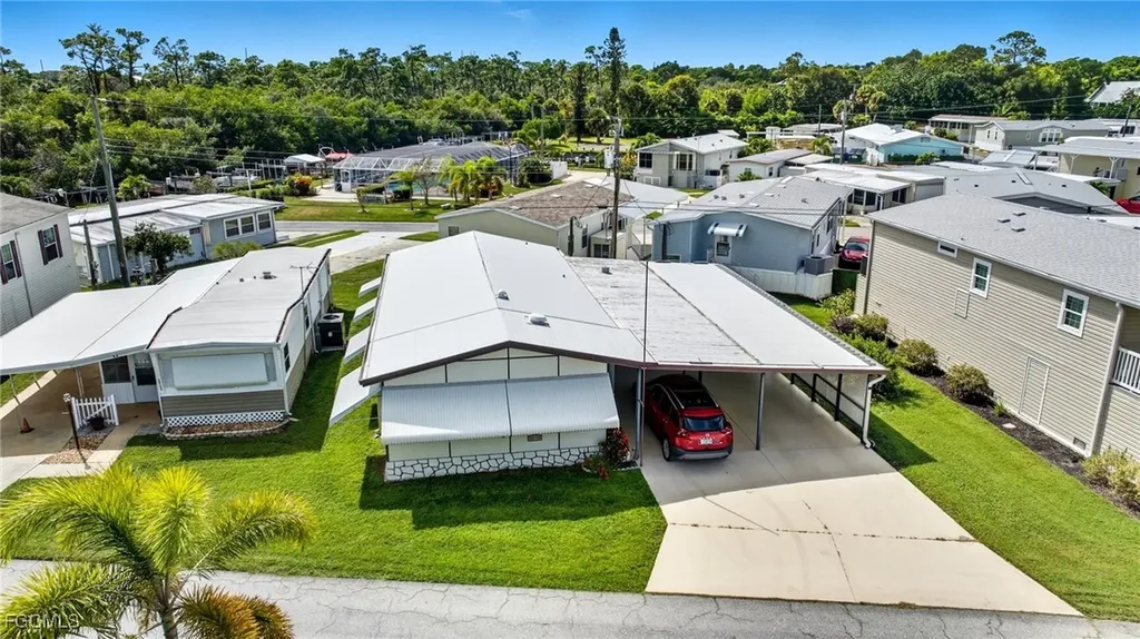 20720 Port Drive Estero FL 33928