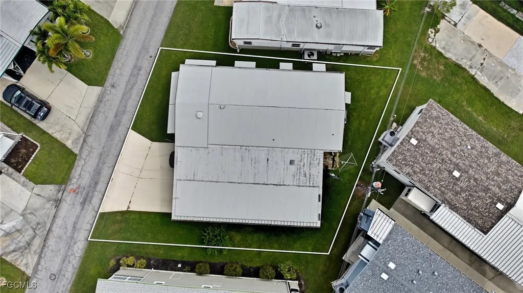 20720 Port Drive Estero FL 33928