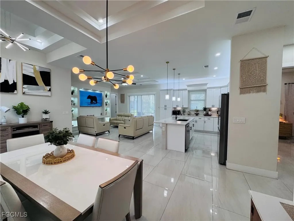 528 Jacaranda Parkway E Cape Coral FL 33909