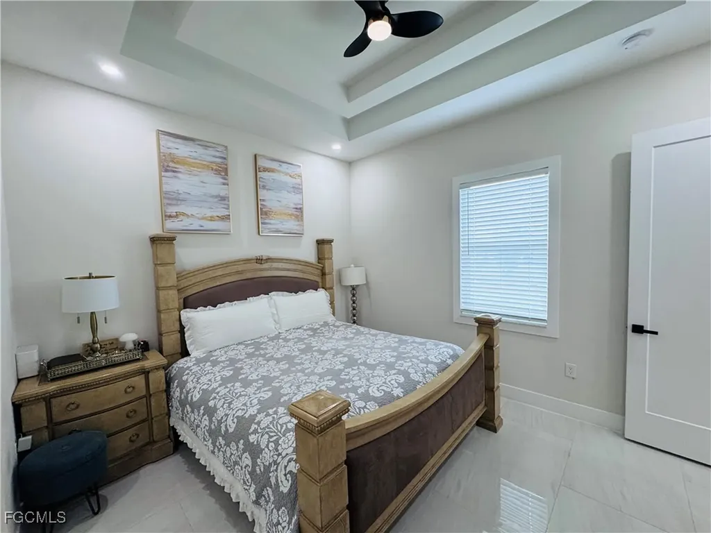 528 Jacaranda Parkway E Cape Coral FL 33909