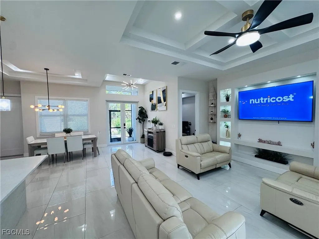 528 Jacaranda Parkway E Cape Coral FL 33909