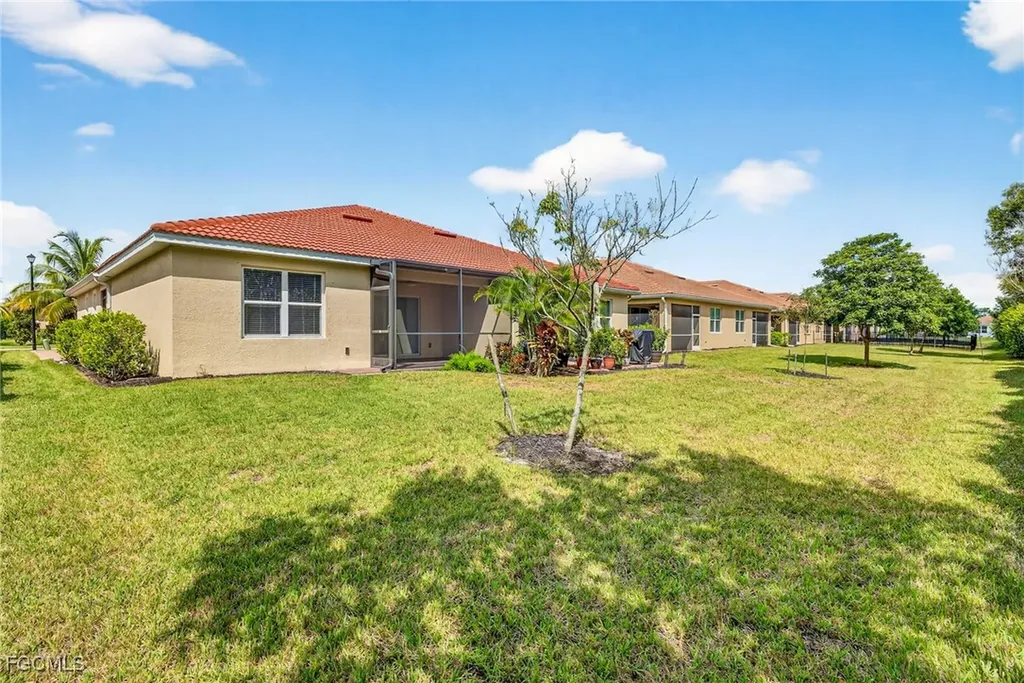 4418 Dutchess Park Road Fort Myers FL 33916