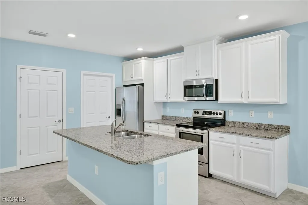 4418 Dutchess Park Road Fort Myers FL 33916