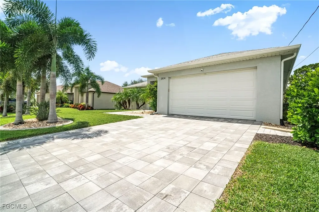 2834 SW 25th Place Cape Coral FL 33914