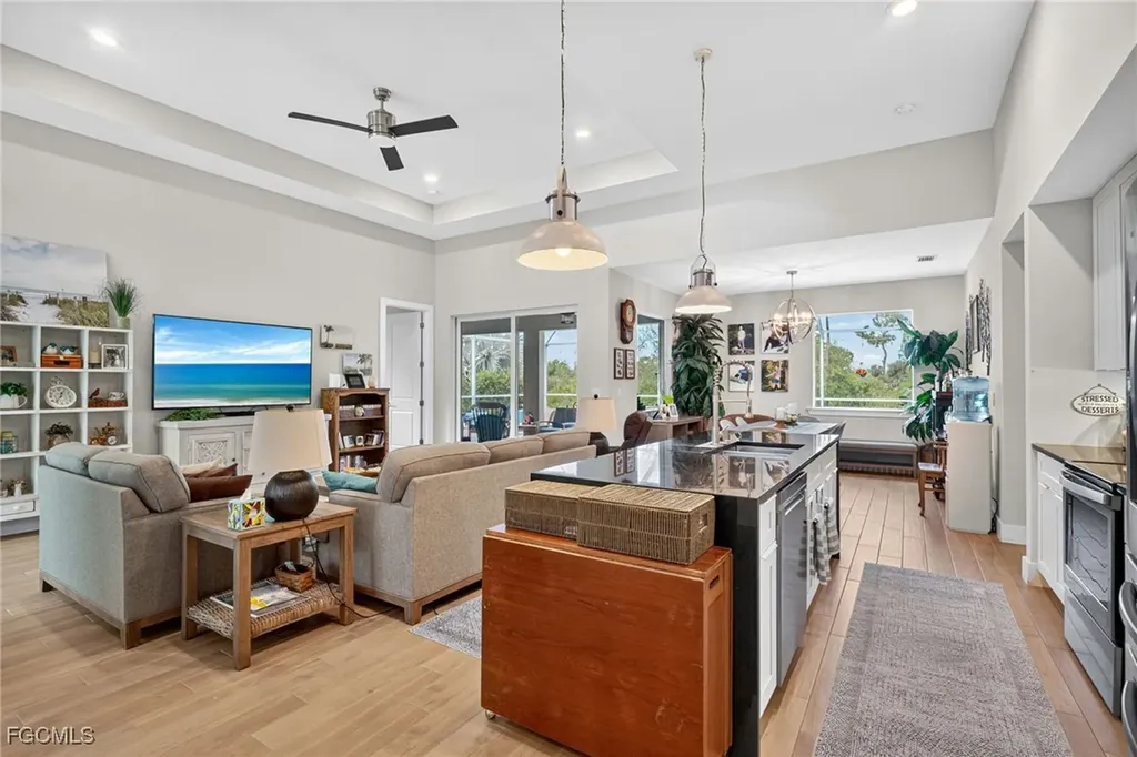 2834 SW 25th Place Cape Coral FL 33914