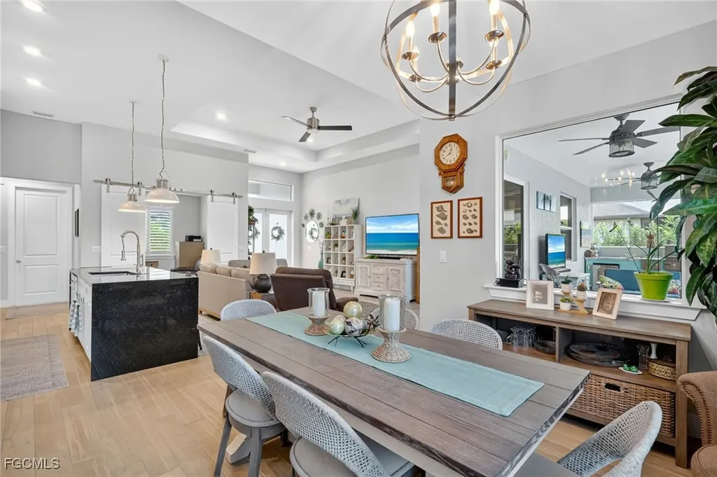 2834 SW 25th Place Cape Coral FL 33914