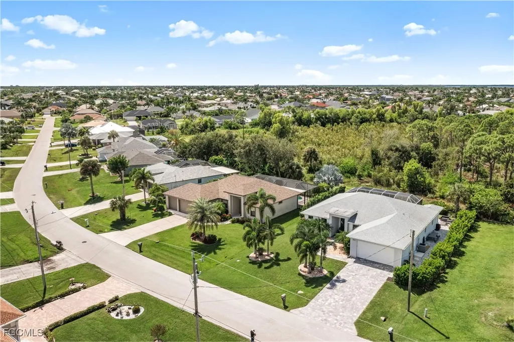 2834 SW 25th Place Cape Coral FL 33914