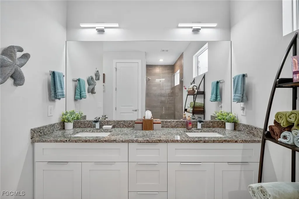 2834 SW 25th Place Cape Coral FL 33914