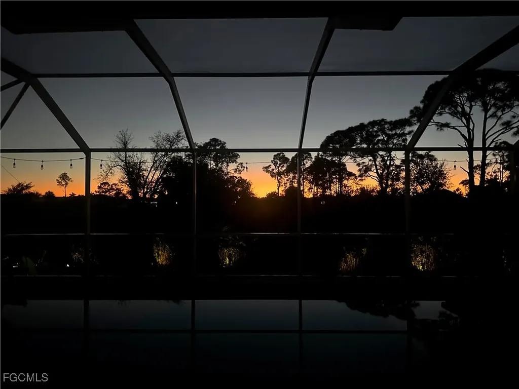 2834 SW 25th Place Cape Coral FL 33914