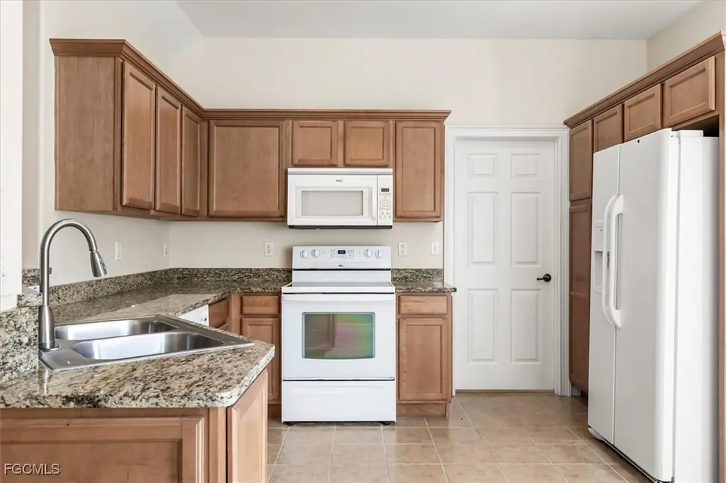 4736 Swordfish Way Palm Harbor FL 34684