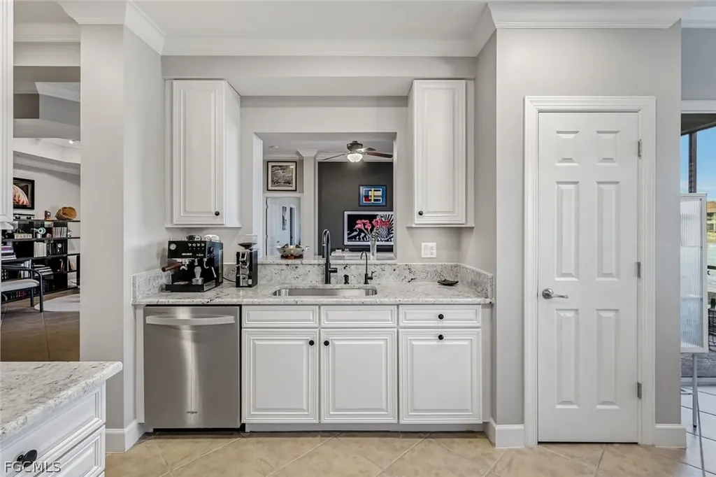 10390 Glastonbury Circle Fort Myers FL 33913