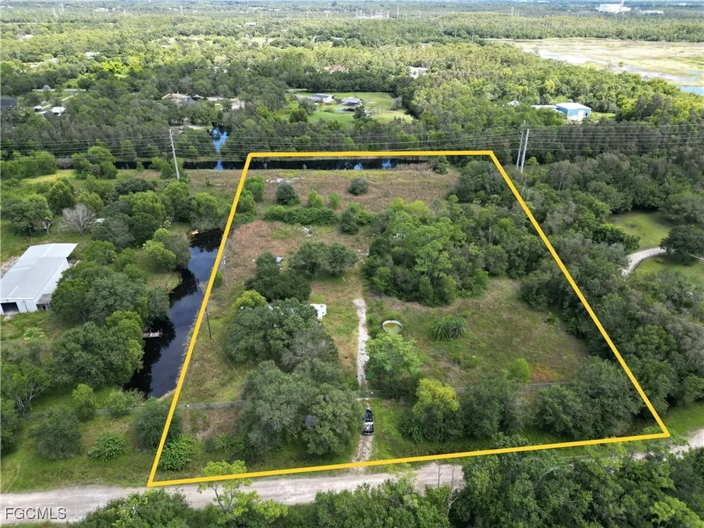 6851 Carmelita Drive Fort Myers FL 33905