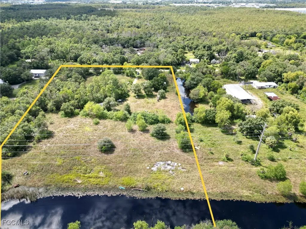 6851 Carmelita Drive Fort Myers FL 33905