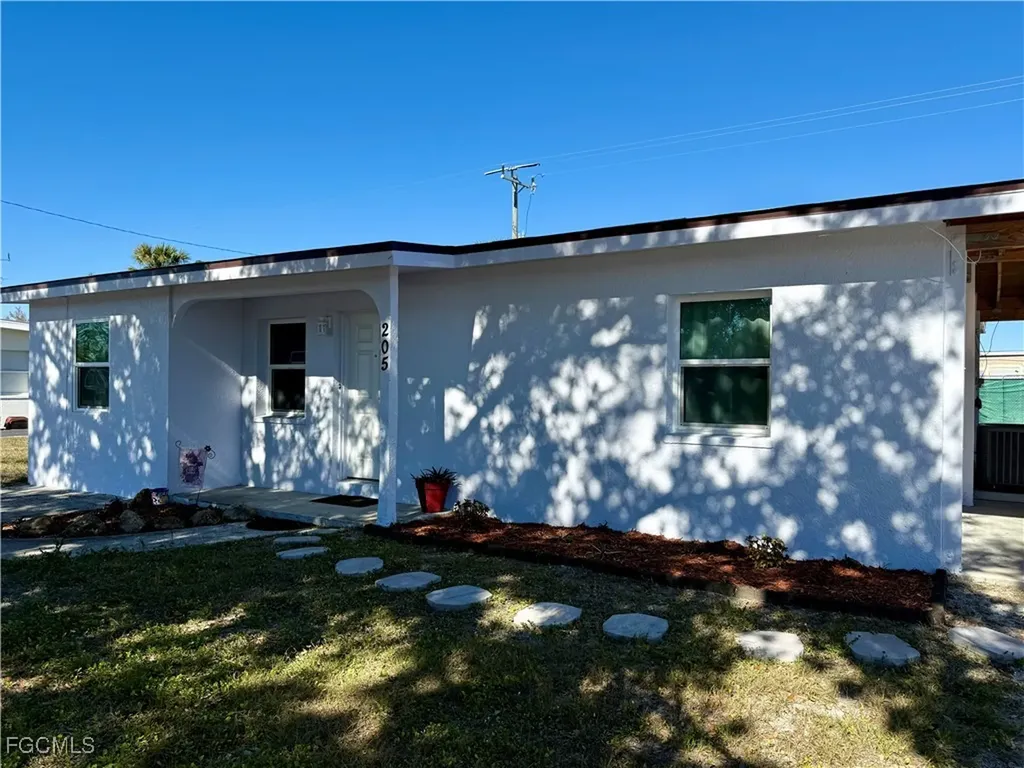 205 Martin Drive NE Port Charlotte FL 33952