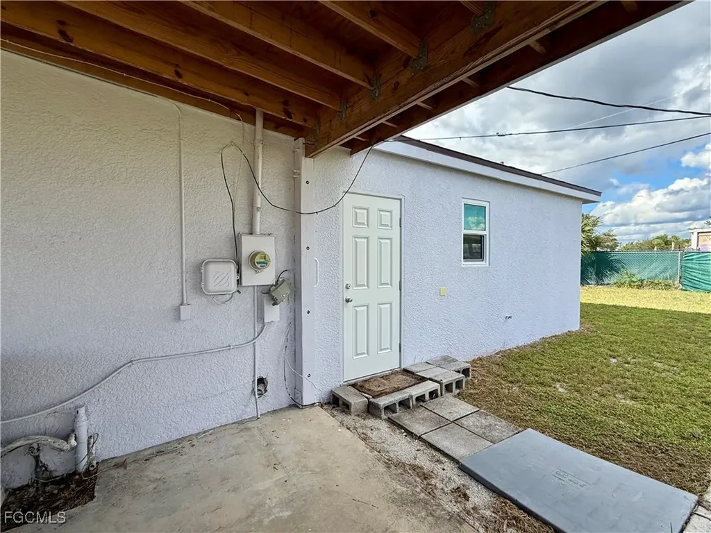 205 Martin Drive NE Port Charlotte FL 33952