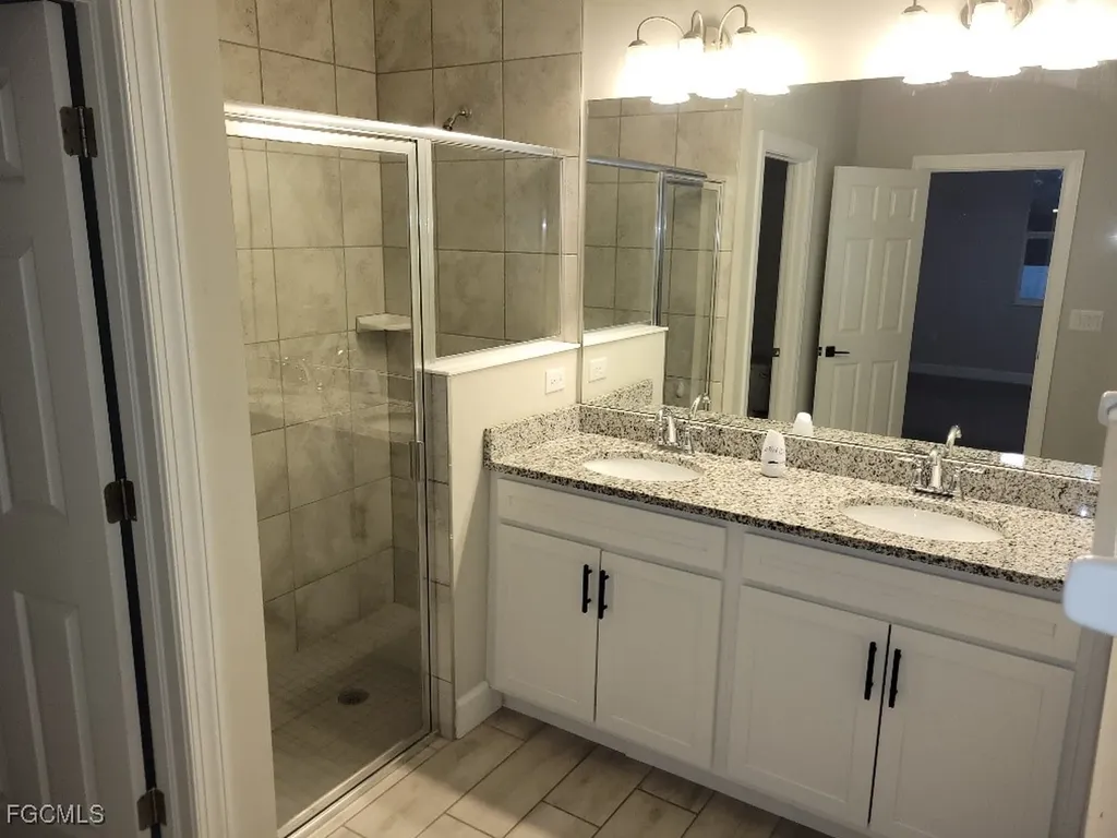 2612 NW 24th Terrace Cape Coral FL 33993