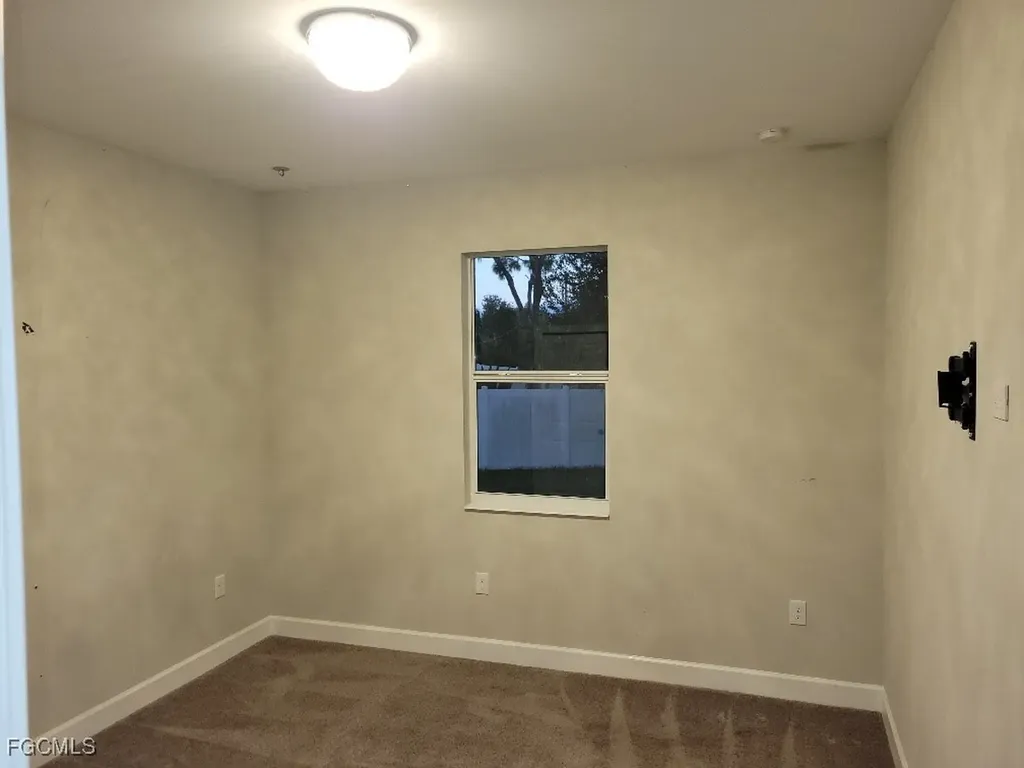 2612 NW 24th Terrace Cape Coral FL 33993