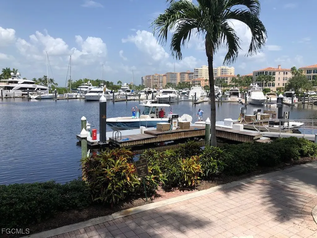 50' Boat Slip E-14 Gulf Harbour Marina Fort Myers FL 33908
