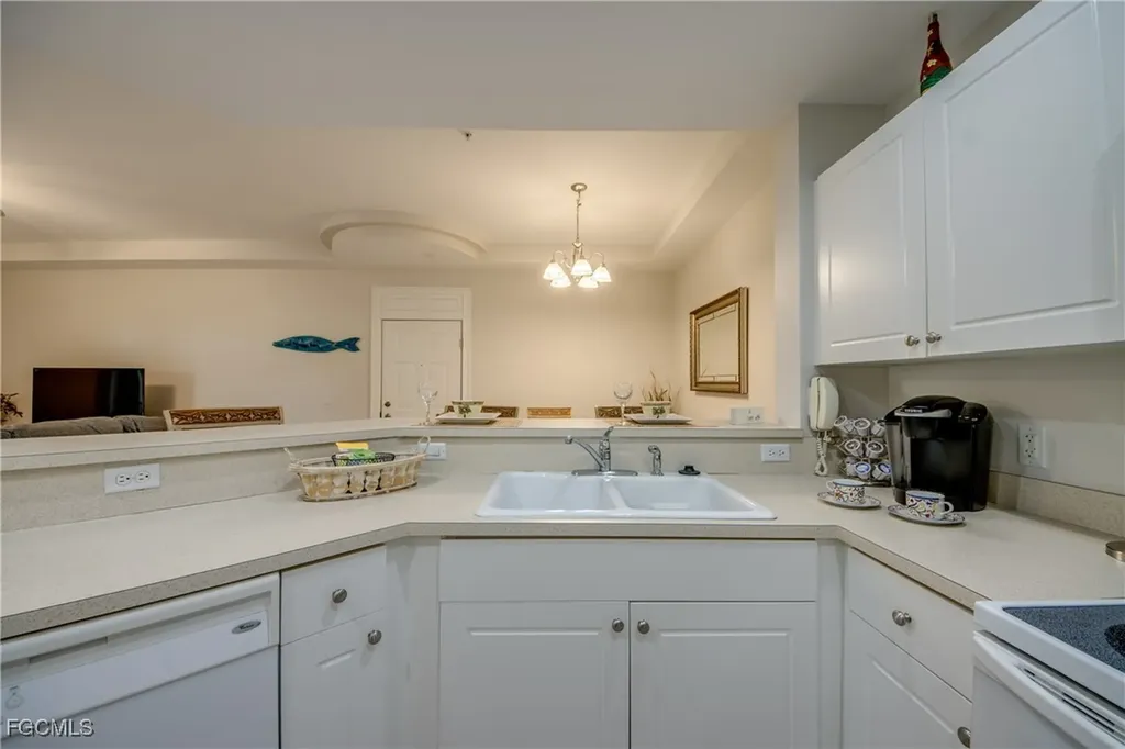 1516 SW 50th Street Cape Coral FL 33914